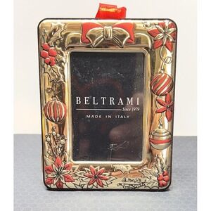 Beltrami Holiday Themed Frame Tree Ornament. 2x4 Interior Opening For Picture